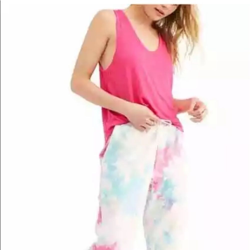 We the free pink plunge tank top 8057 people Soft Vneck Medium